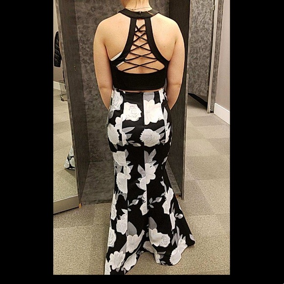 jcpenney Dresses Black Dress With White And Grey Flowers Poshmark